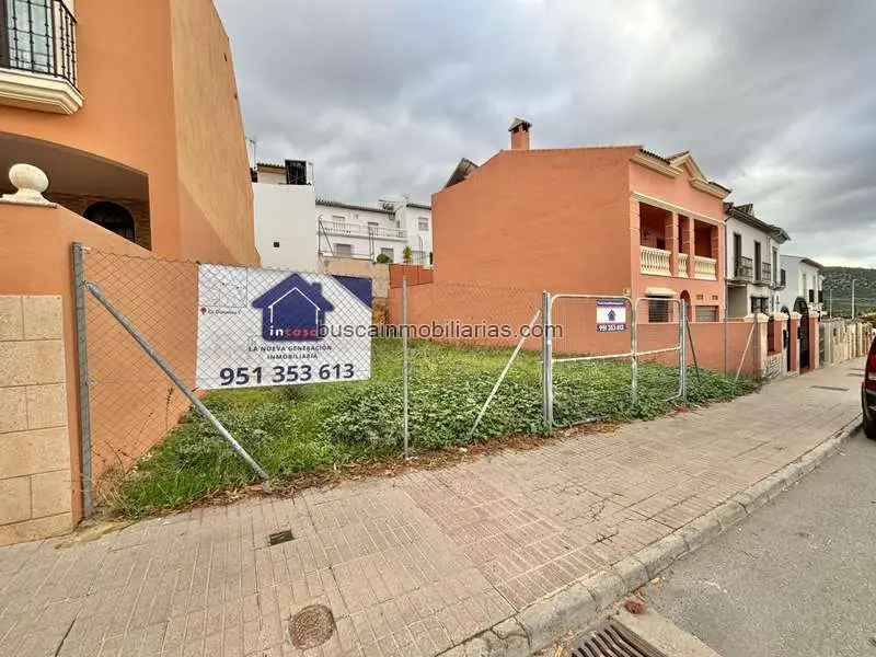 Solar en Venta Fuentemora Antequera 193m2