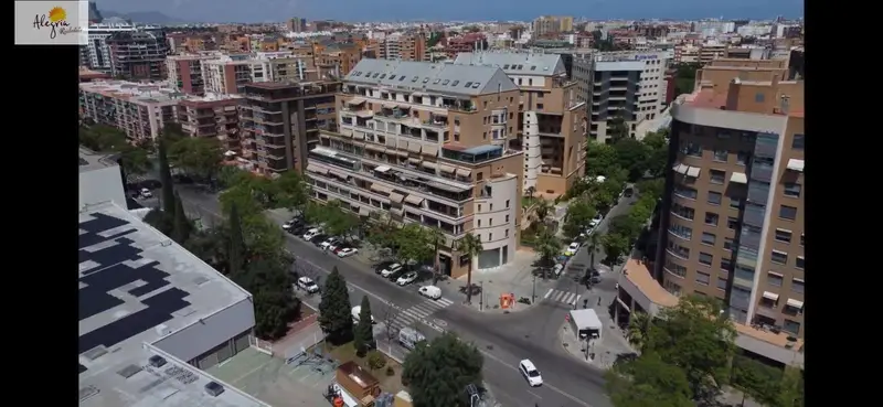 Espectacular piso en Campanar Valencia con 4 dormitorios y terraza