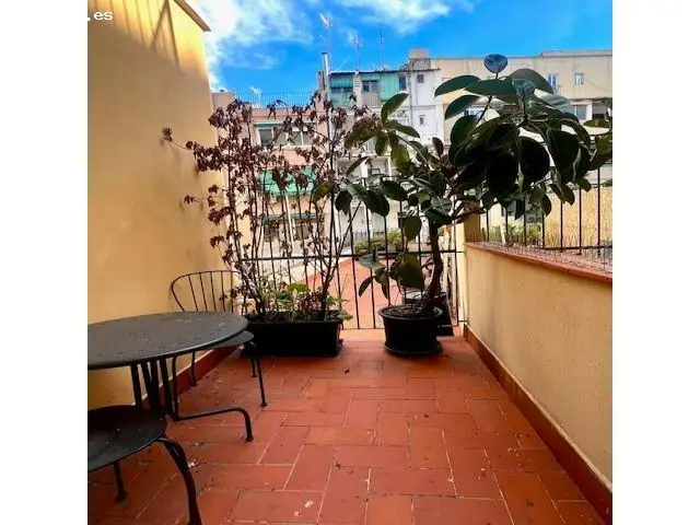 Estudio con Terraza en Poble Sec