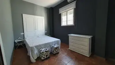 Casa Adosada en Alquiler Gran Patio Privado