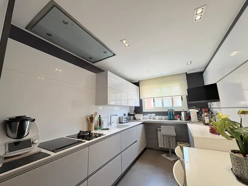 Piso en venta en Sabadell 162m2 4 habitaciones