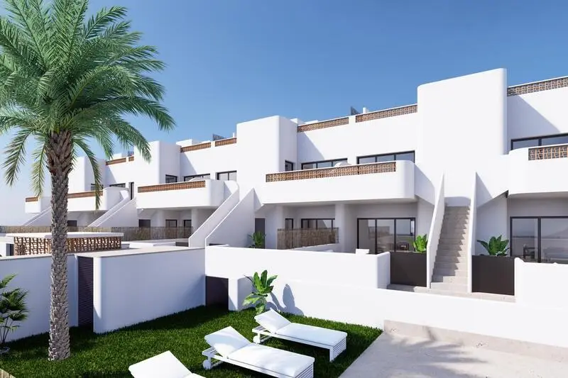 Bungalows en Dolores Alicante 3 Dormitorios 2 Baños Jardin Solarium