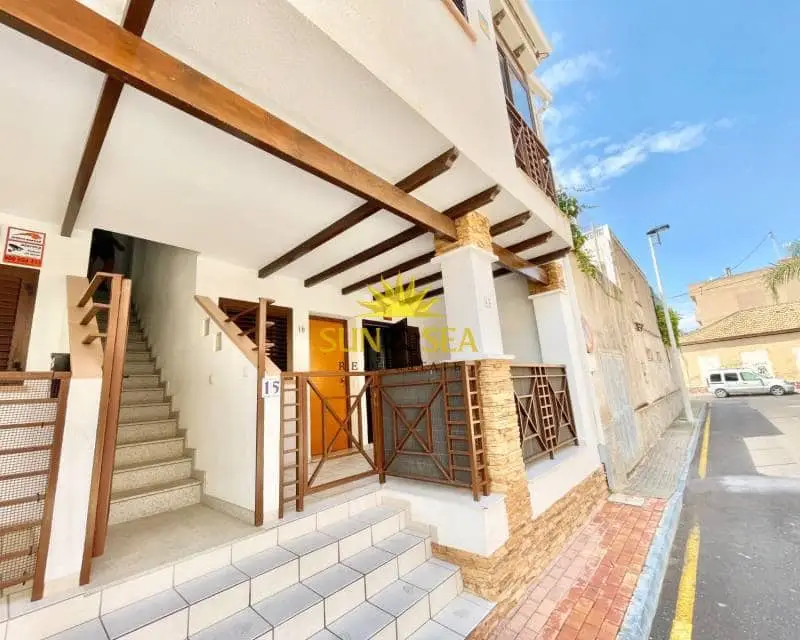 Apartamento en Alquiler Lo Pagan 3 Dormitorios 2 Baños Cerca de la Playa