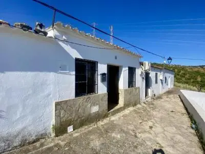 Casita Rural en El Gastor:  Casa de Pueblo con Terraza y Vistas