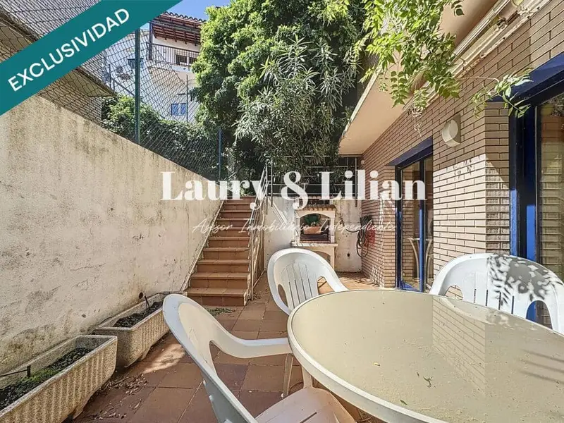 Chalet en venta en Llancà cerca del puerto y la playa