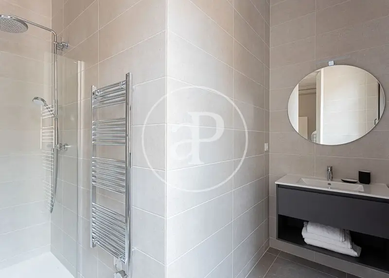 Apartamento en Gótico Barcelona 92m2 2Dormitorios 2Baños Terraza