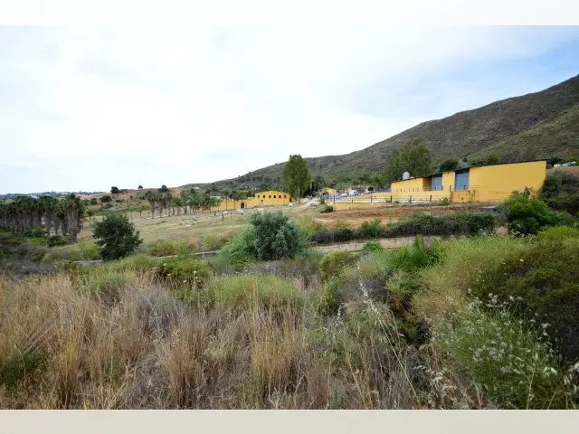 Granja Ecuestre en Venta Mijas