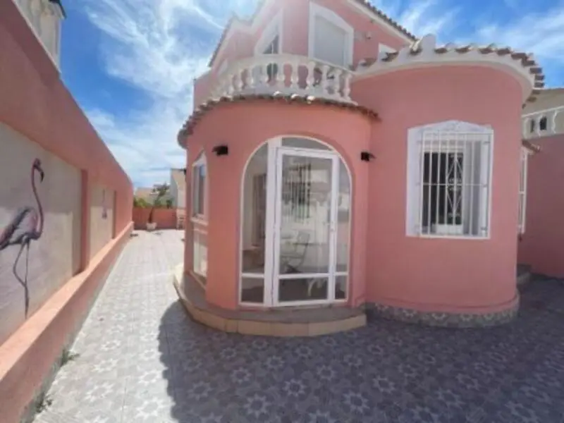 Villa 5 Dormitorios Playa Flamenca Alicante
