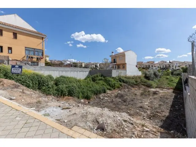Parcela en Venta Jun 250m2 Urbanizacion Aben Humeya