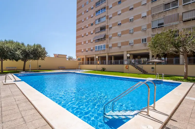 Venta Piso con calefacción en Babel Benalua Alicante