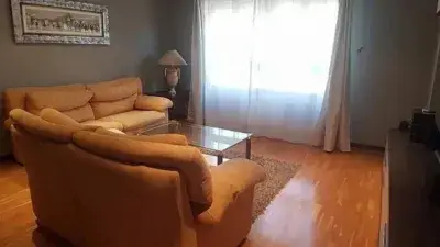 Piso en venta en Pola de Lena 90m2 3 habitaciones