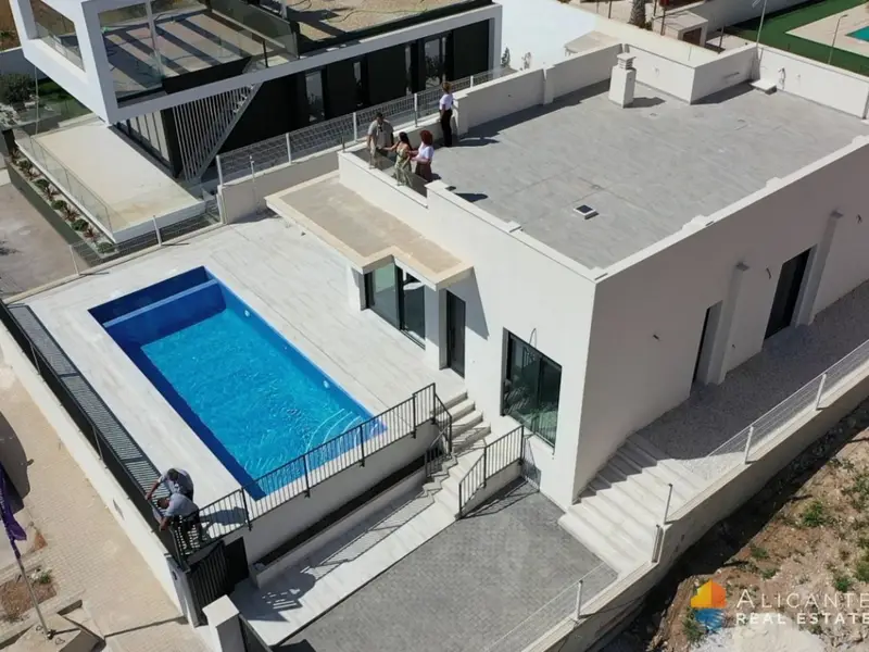 Villa en Polop con Piscina Privada