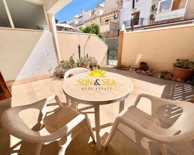 Apartamento en alquiler en El Chaparral, Torrevieja, Alicante