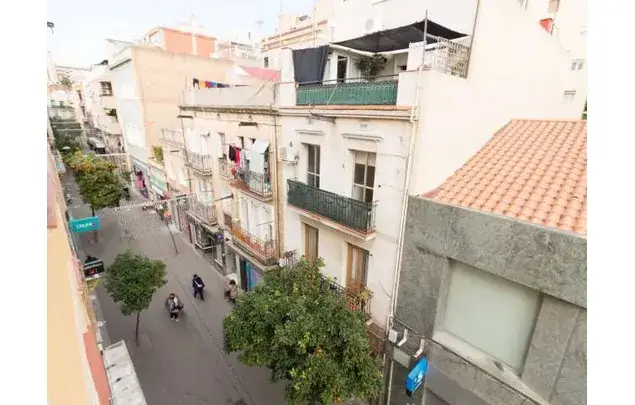 Alquiler Habitaci	ón 75m	² L'Hospitalet de Llobregat