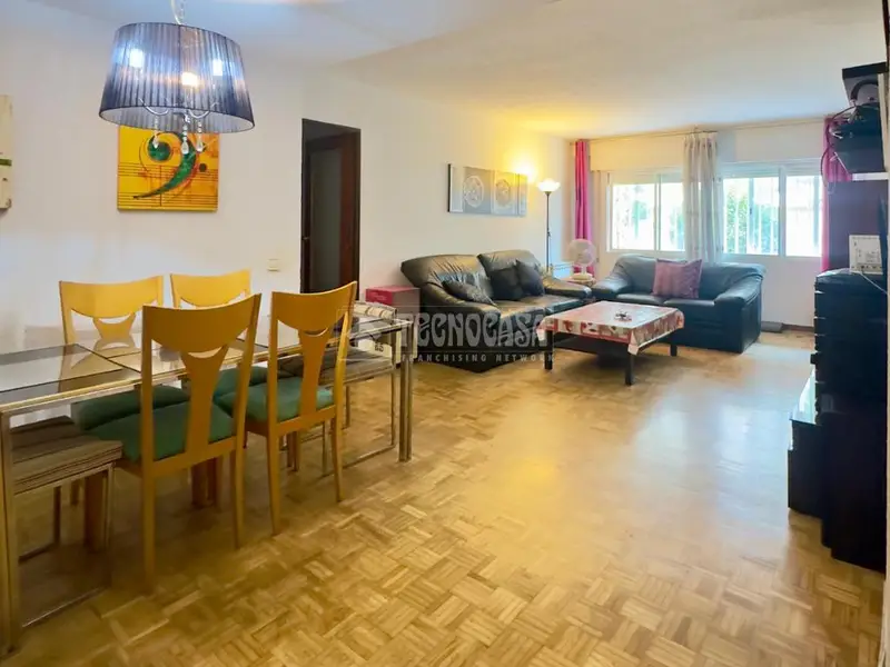 Piso en Venta en Mostoles - 4 Dormitorios 2 Baños