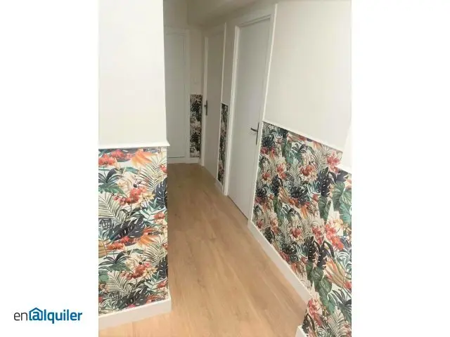 Alquiler piso amueblado ascensor Este