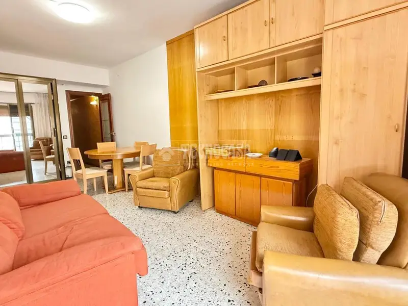 Piso en venta Sant Antoni Barcelona oportunidad reforma