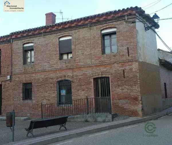 Casa de Pueblo en Villacarralon 3 Dormitorios 1 Baño