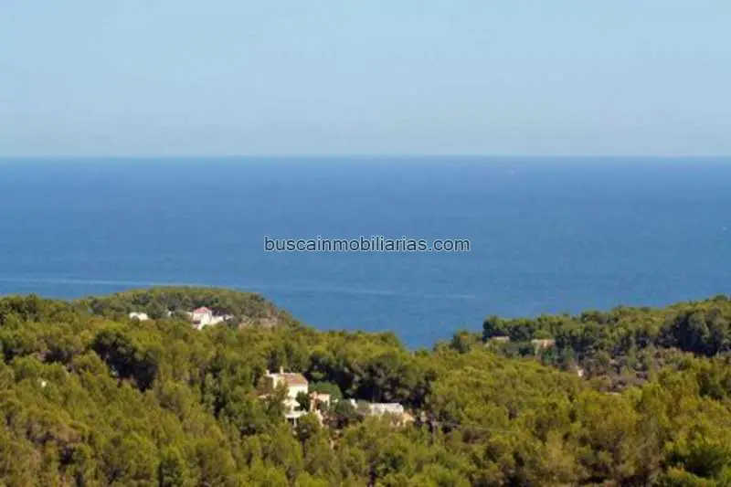 Parcela con Vistas al Mar en Benissa