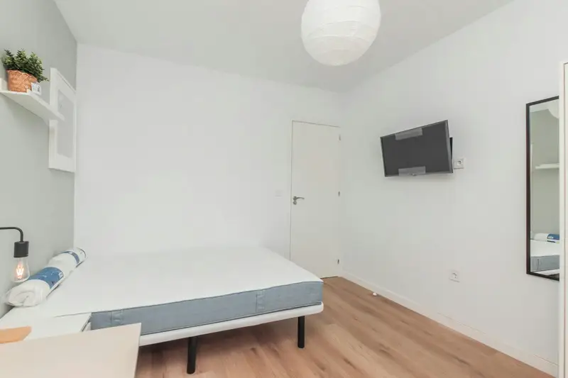 Habitacion Alquiler Reus Estudiantes Trabajadores Amueblada