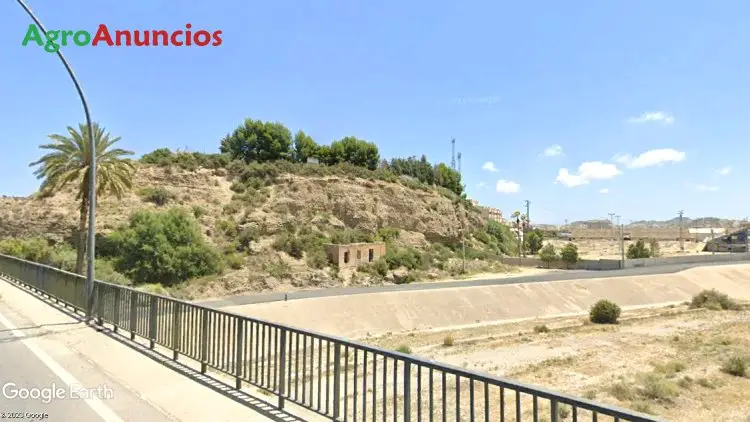 Venta  de Nave industrial en Almería