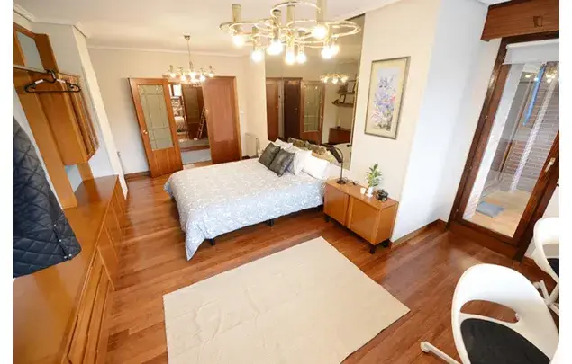 Alquiler Apartamento 4 Dormitorios Galdakao 110m2