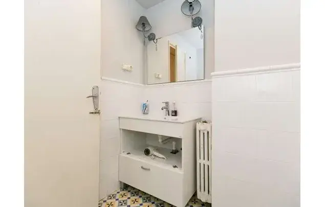 Alquiler Apartamento 150m2 4 Dormitorios Granada Centro