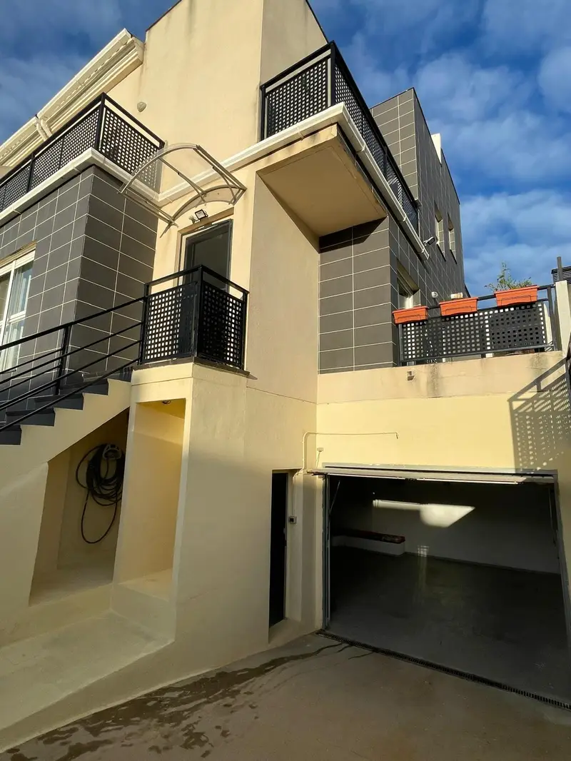 Venta Chalet Soleado Figueroles 4 Habitaciones Garaje Terraza