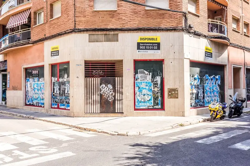Local 81m2 Tarragona Calle Pau Del Protectorat