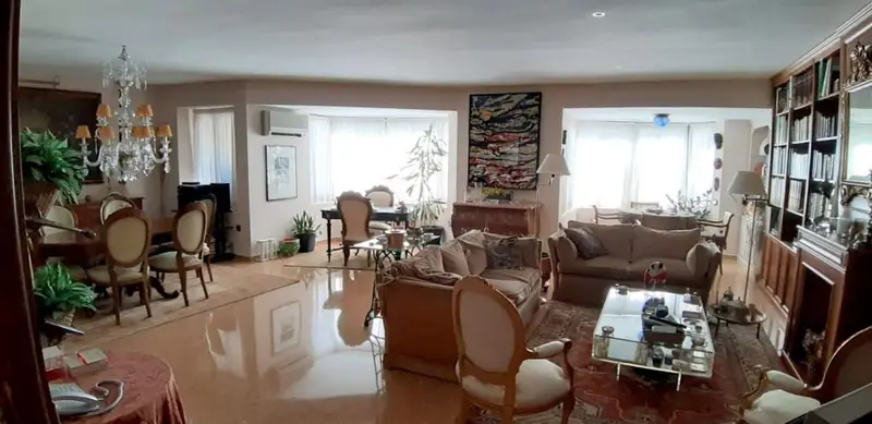 Apartamento de Lujo en venta en Valencia ciudad cerca de Colon