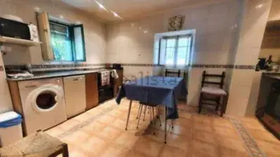 Casa en Venta en Centro de Lodio - Gran Oportunidad de Reforma