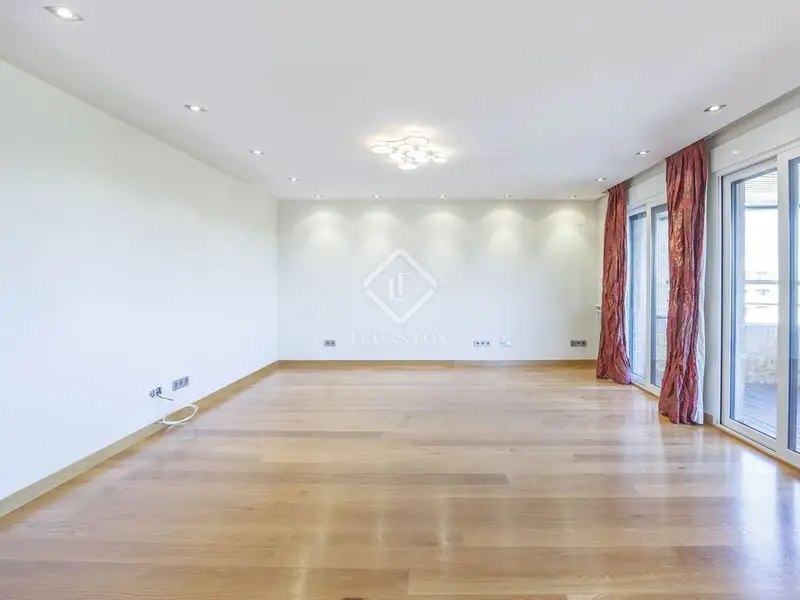 Apartamento 7 Dormitorios 308m² La Xerea Valencia Terraza Garaje