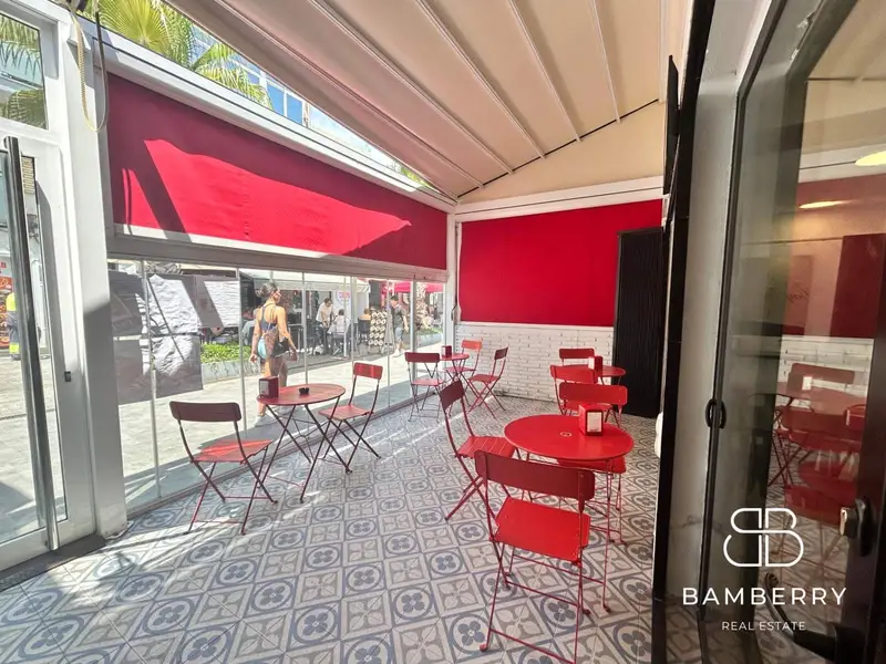 Local Comercial en alquiler en Castelldefels, Barcelona