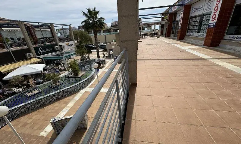 Local Comercial en Venta Los Dolses Orihuela Costa