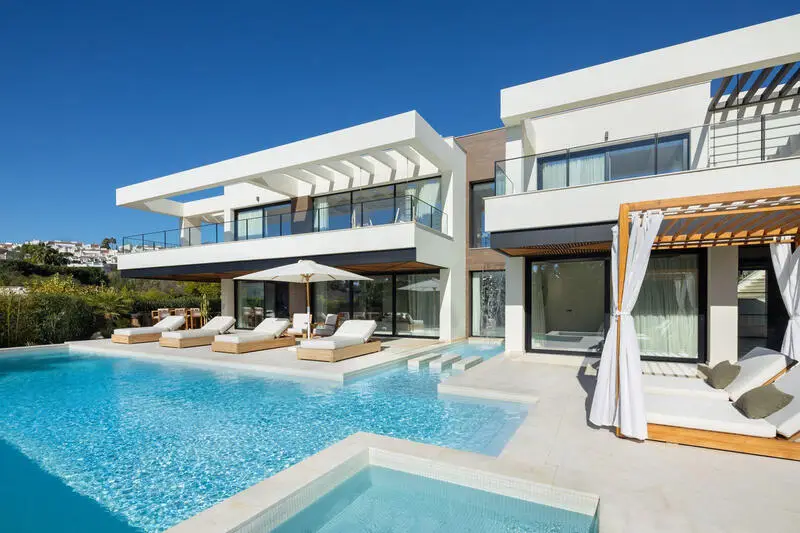 Villa Moderna de Lujo en Nueva Andalucía