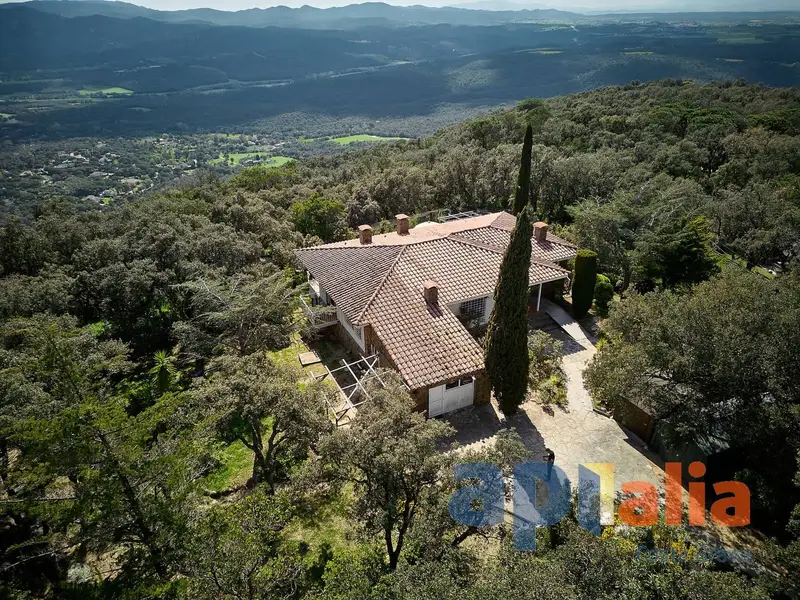 Chalet con Piscina en Romanya de la Selva Girona