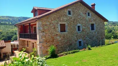 Casa de Piedra en Cantabria 370m2 3000m2 terreno