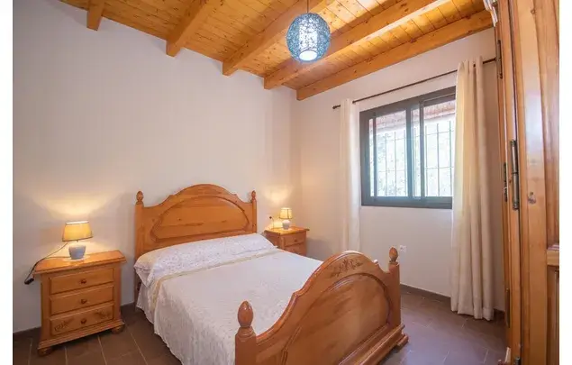 Alquiler casa 3 dormitorios Coin piscina privada