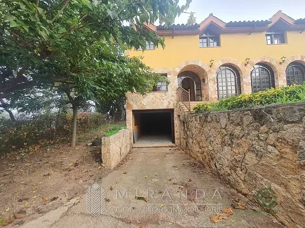 Masia Rustica en venta cerca de Barcelona
