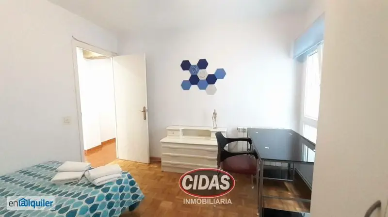 Alquiler Piso Amueblado Estudiantes Monte Cerrao