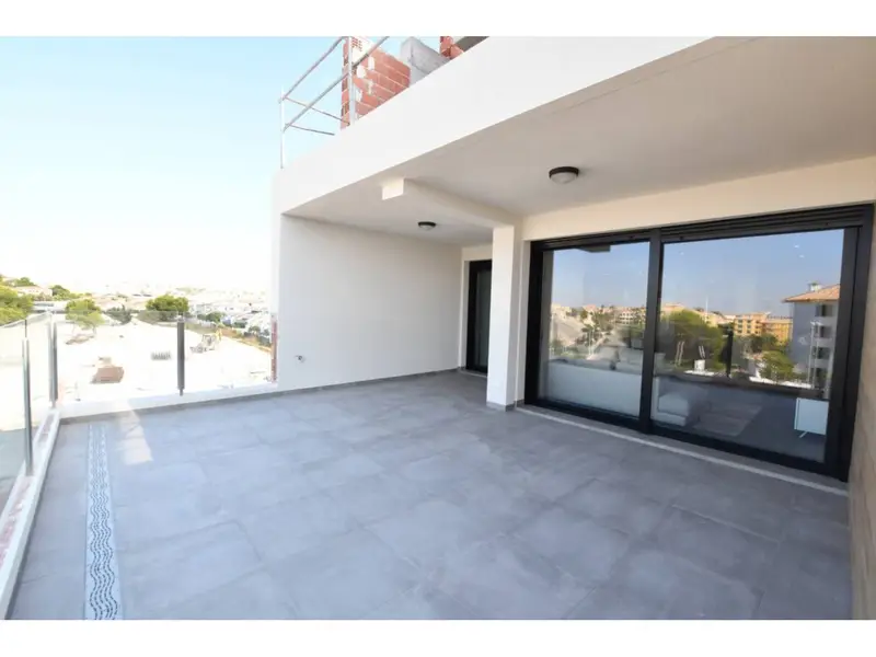 Apartamento en Orihuela Costa con Piscina y Terraza