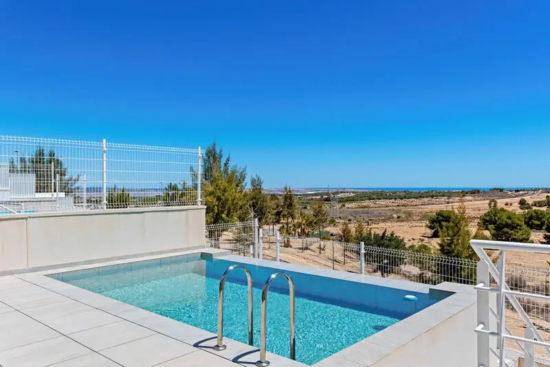Villa de Lujo 5 Dormitorios Piscina Infinita Altos San Miguel Salinas