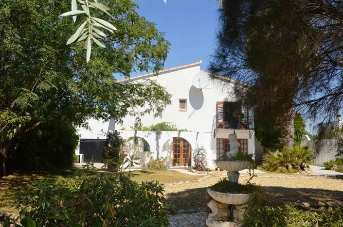 Villa 5 Dormitorios Venta Los Gallardos
