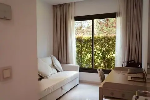 Apartamento en alquiler en agosto Costa del Sol 3 dormitorios 2 ba
nos