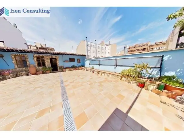 Exclusivo Edificio Tres Alturas Zona Feria Albacete