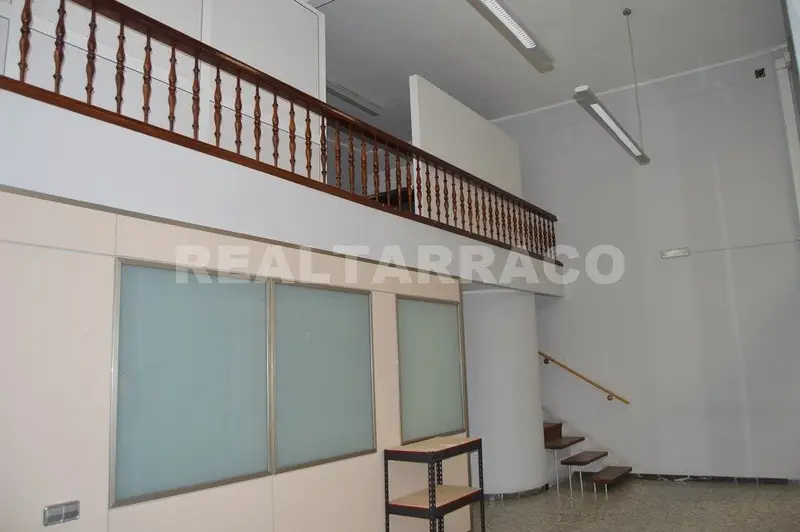 Venta Local Comercial Tarragona 60m2 Dos Plantas