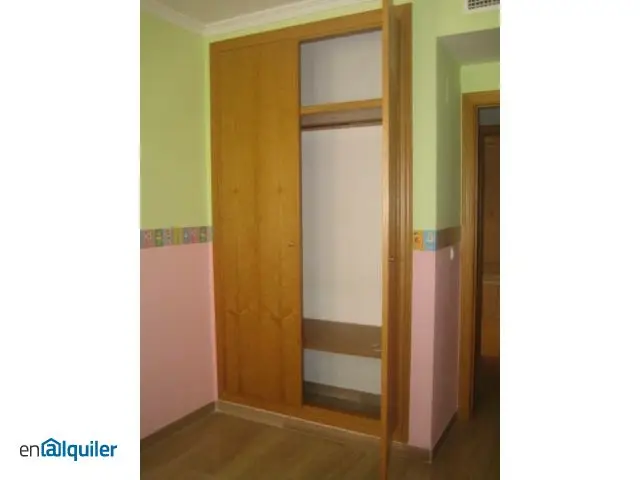 Alquiler Piso 2 Dormitorios 2 Baños Garaje Ascensor Aire Acondicionado Centro