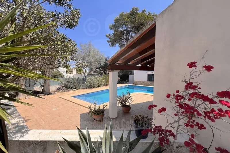 Chalet en Cala d'Or con Piscina Privada y Patio