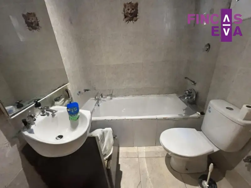 Dúplex a Reformar en L Hospitalet 3 Dormitorios Amplia Terraza