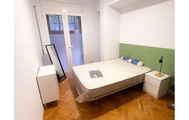Alquiler Habitacion 100m Barcelona